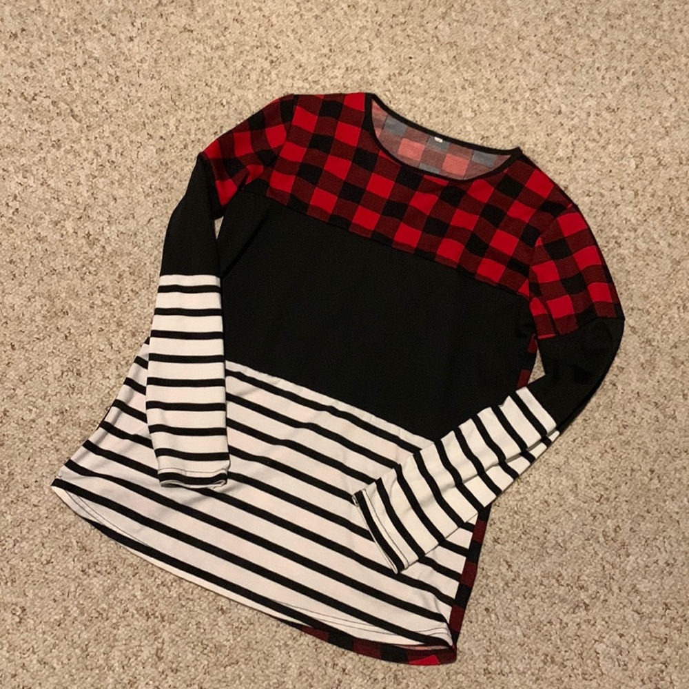 Three tiered patterned long sleeve!